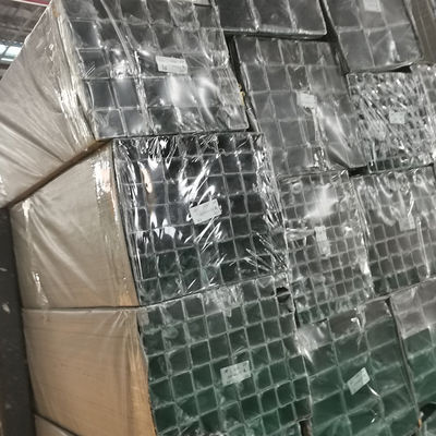 600 গ্রিট পালিশ করা স্টেইনলেস স্টিল স্কোয়ার টিউব AISI 201 304 আলংকারিক ব্যবহারের জন্য