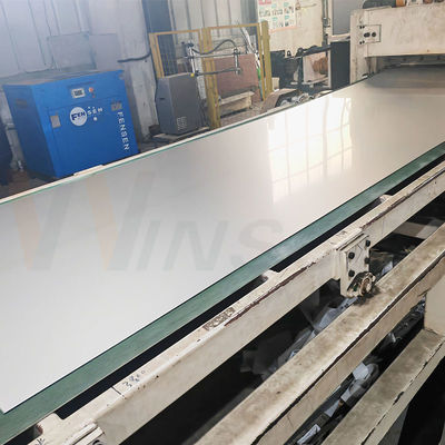 উচ্চ কঠোরতা 1500mm প্রস্থ ইনক্স মিল ফিনিস প্লেট 3000mm দৈর্ঘ্য 0.9mm স্টেইনলেস স্টীল ঠান্ডা ঘূর্ণিত শীট 2B পৃষ্ঠ