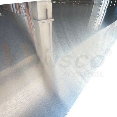 ক্ষুদ্র সহনশীলতা 304 304L গ্রেড 1250mmx2500mm মিল এজ নং 4 স্যাটিন ব্রাশ স্টেইনলেস স্টীল ধাতু শীট