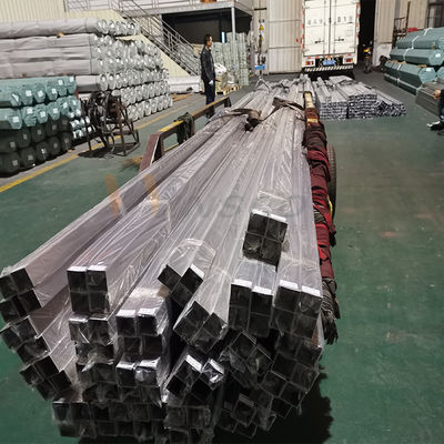 0.6mm-3.5mm বেধ আয়না সাটিন পৃষ্ঠ 201 304 316 গ্রেড 30mmx30mm স্টেইনলেস স্টীল ইনক্স স্কয়ার টিউব পাইপ