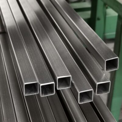 0.6mm-3.5mm বেধ আয়না সাটিন পৃষ্ঠ 201 304 316 গ্রেড 30mmx30mm স্টেইনলেস স্টীল ইনক্স স্কয়ার টিউব পাইপ